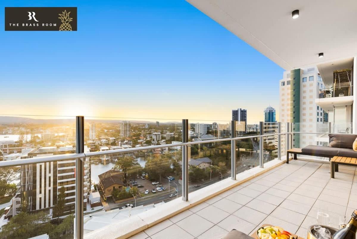 The Brass Pineapple Surfers Paradise 4217 Holiday home Gold Coast